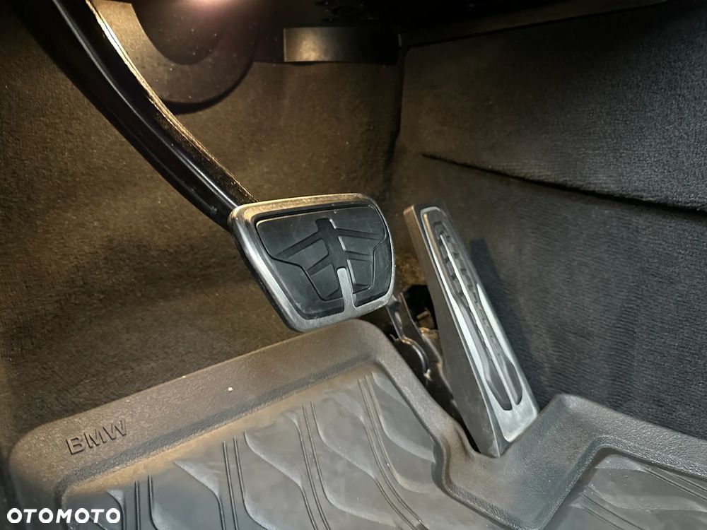 BMW X5 xDrive40i - 31