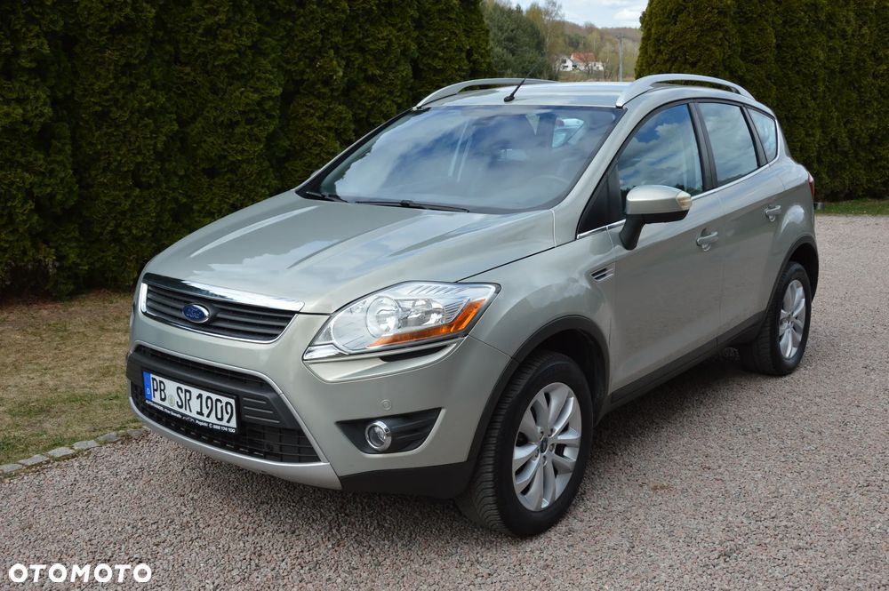 Ford Kuga - 1