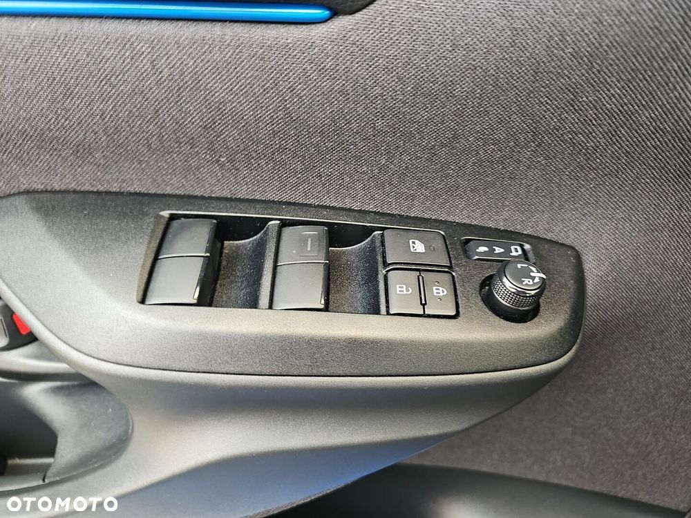 Toyota Yaris - 22