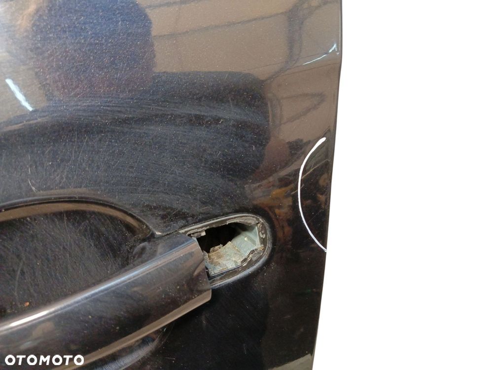 DRZWI LEWY PRZÓD VOLKSWAGEN JETTA (2005-2010) 1.6 8V 102KM - 8