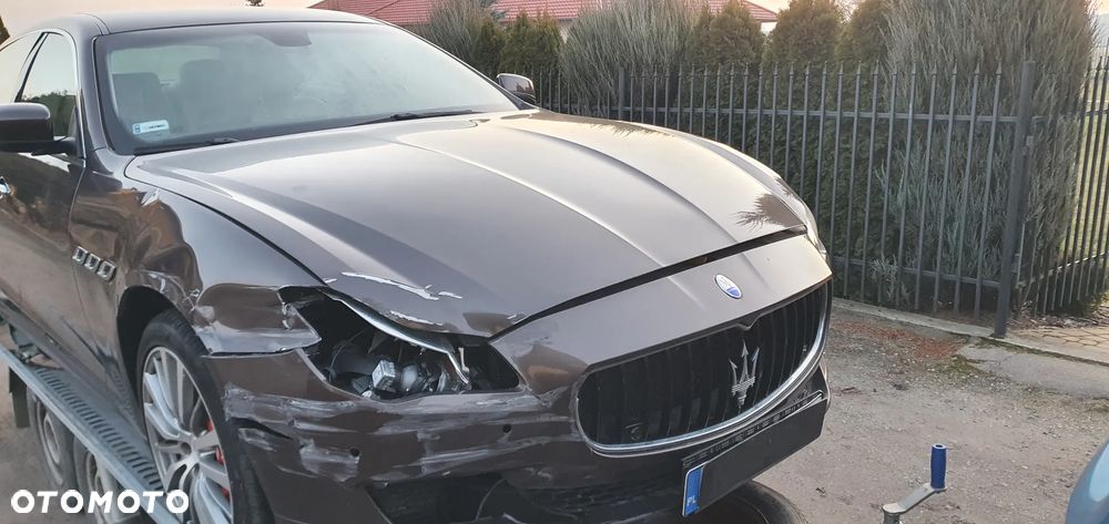 Maserati Quattroporte - 6