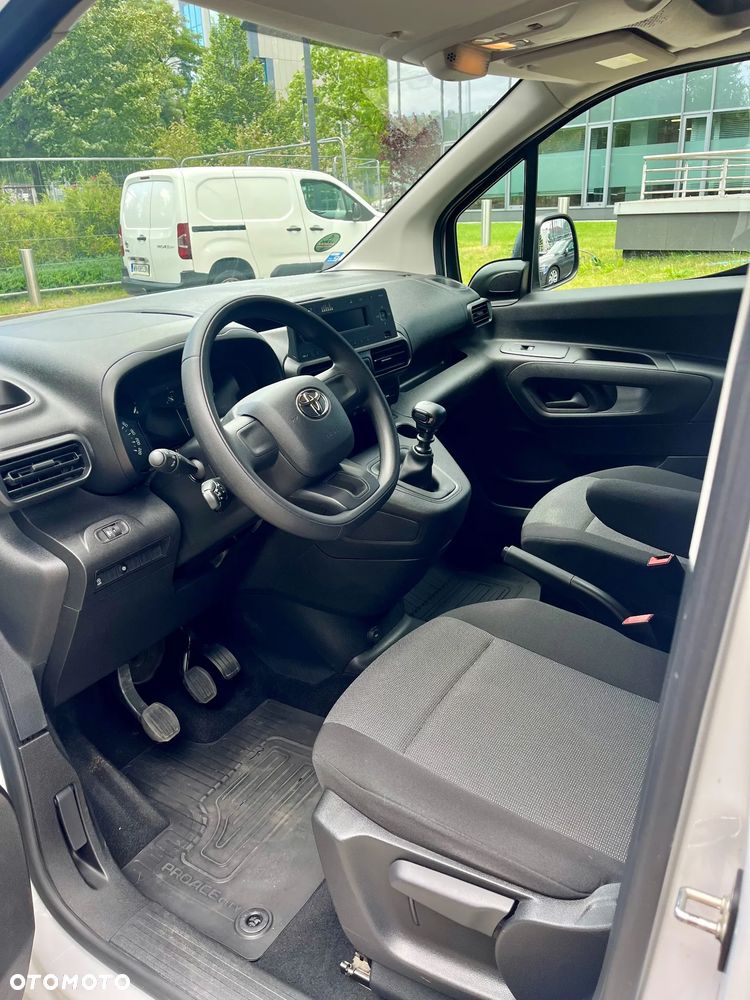 Toyota ProAce Kombi D-4D Medium 2,6t - 12