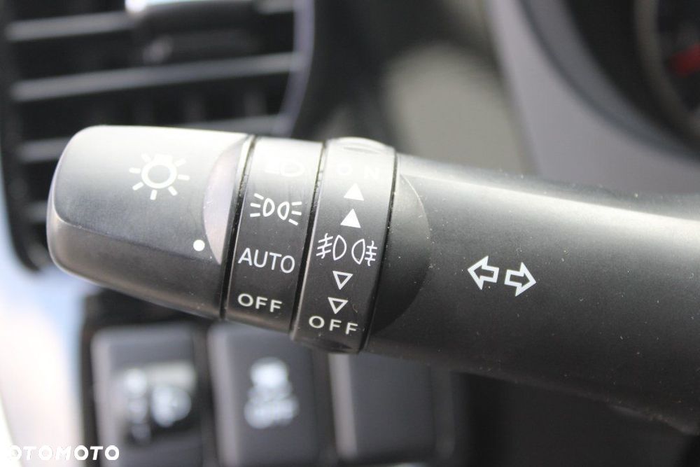 Mitsubishi Outlander - 28
