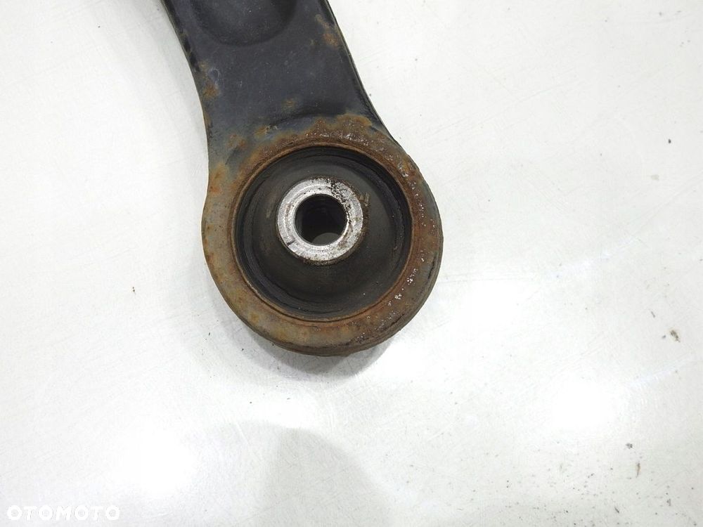 WAHACZ PRAWY PRZÓD CITROEN C4 PICASSO I 1.6 HDI - 6