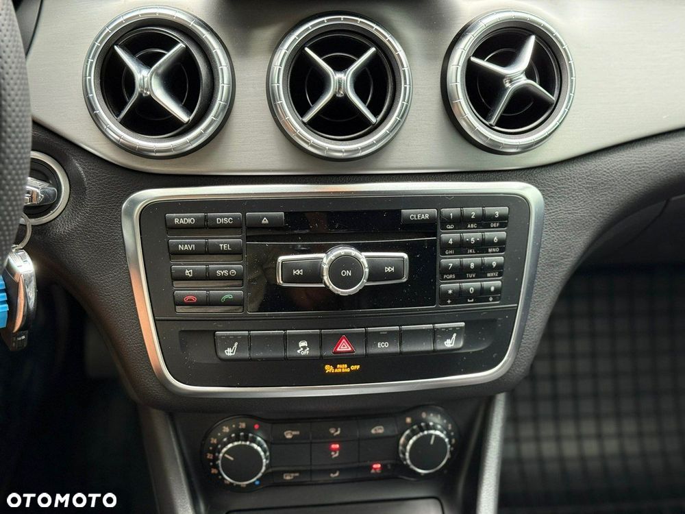 Mercedes-Benz CLA 45 AMG 4-Matic - 28