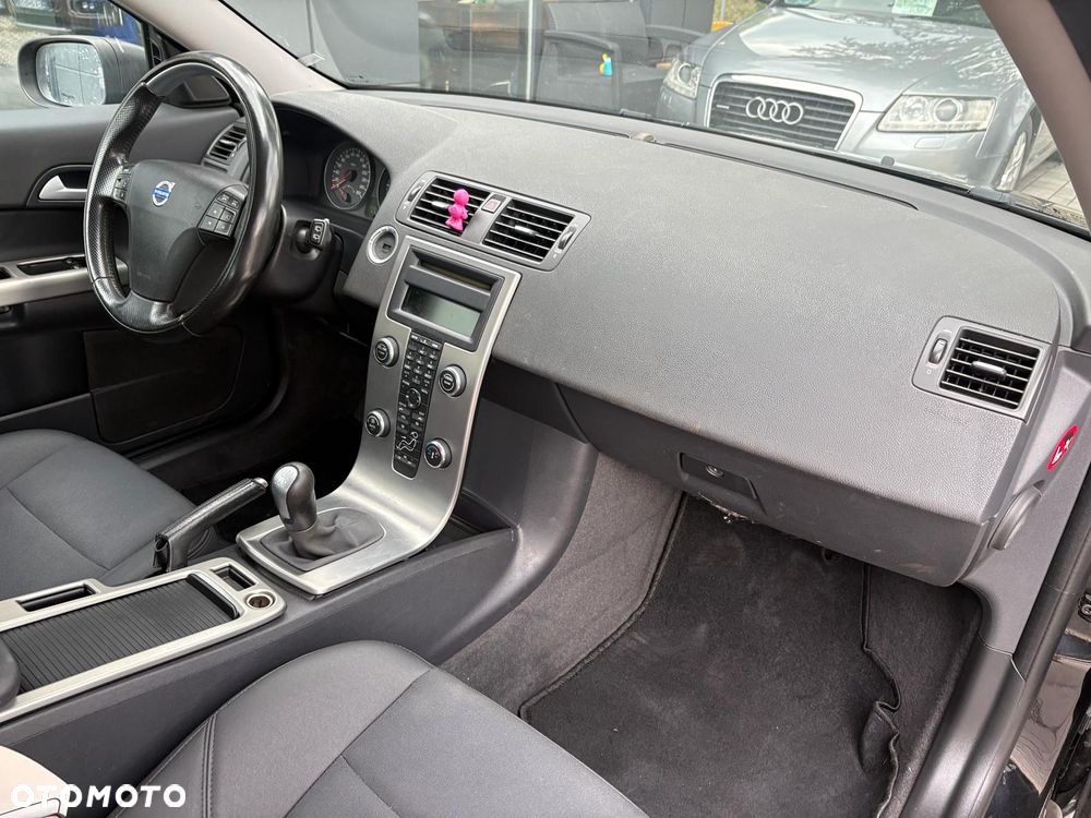Volvo C30 1.6D - 16