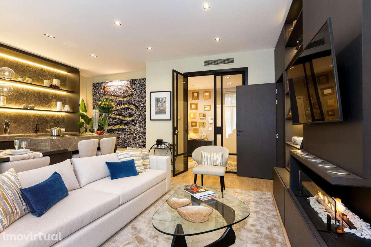 Apartamento T1 com estacionamento, Rua Castilho, Lisboa - Grande imagem: 2/22