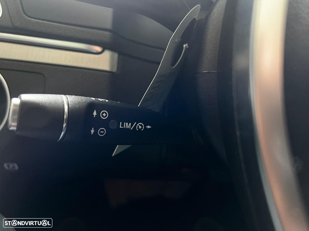 Mercedes-Benz E 350 d 4-Matic AMG Line - 22