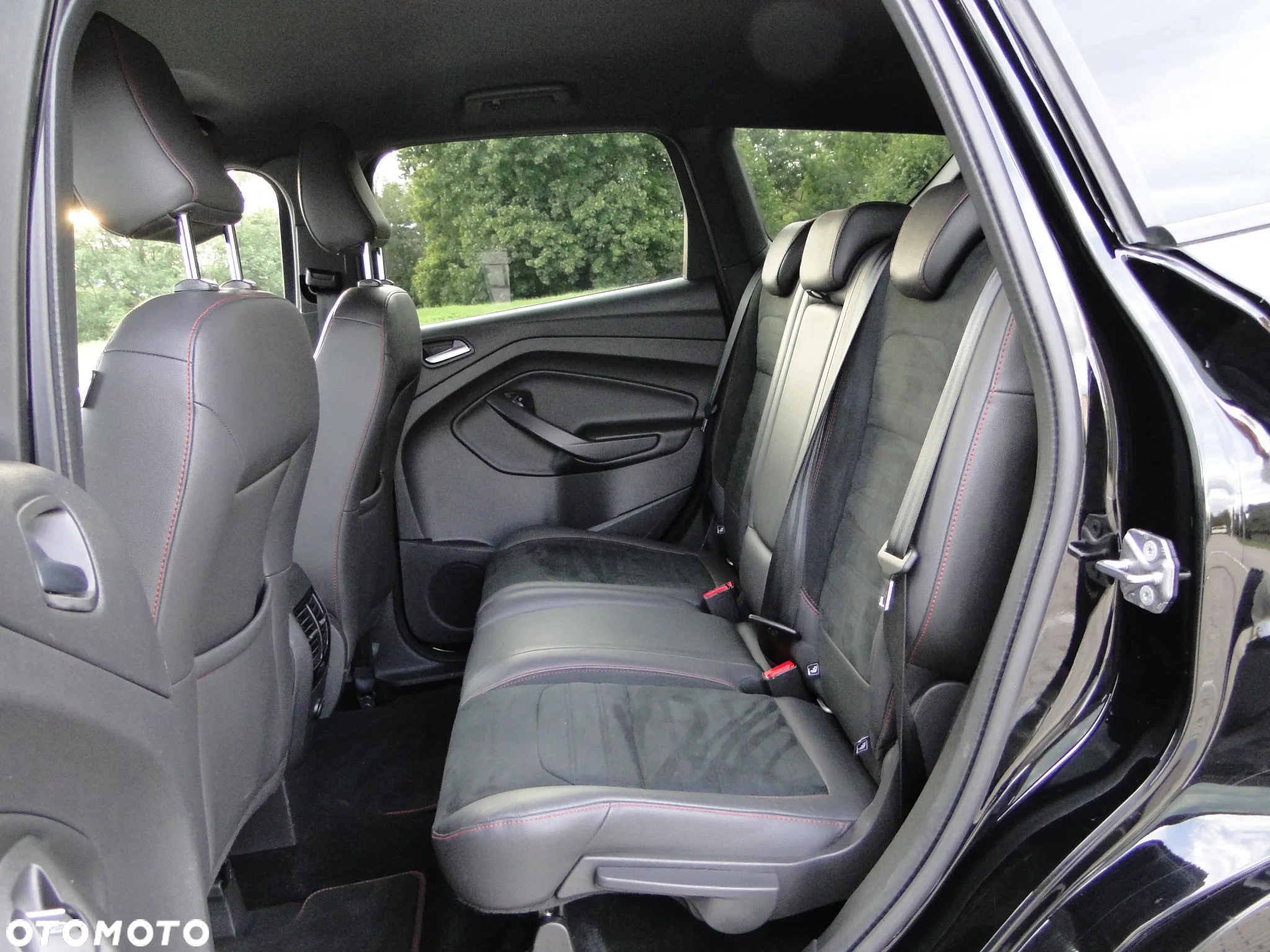 Ford Kuga 2.0 TDCi AWD ST-Line Black - 8