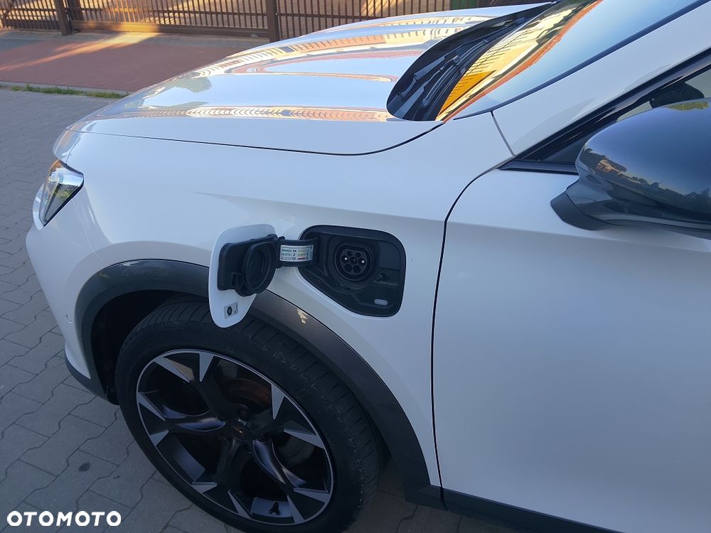 Cupra Formentor VZ 1.4 e-Hybrid DSG Tribe Edition - 19