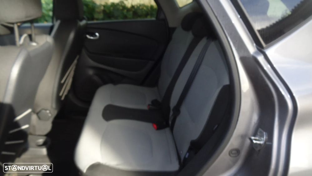 Renault Captur 0.9 TCE - 8
