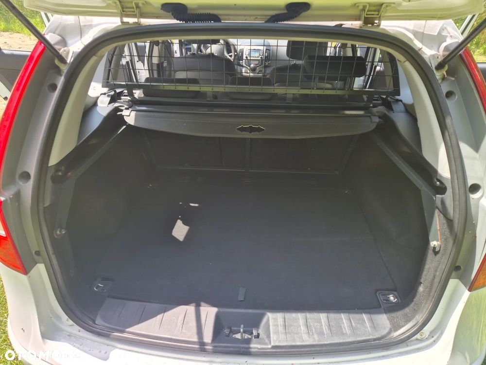 Hyundai i30 1.6 CRDi Comfort - 10