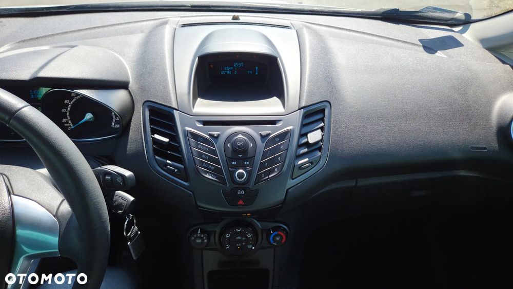 Ford Fiesta 1.4 Trend EU5 - 33