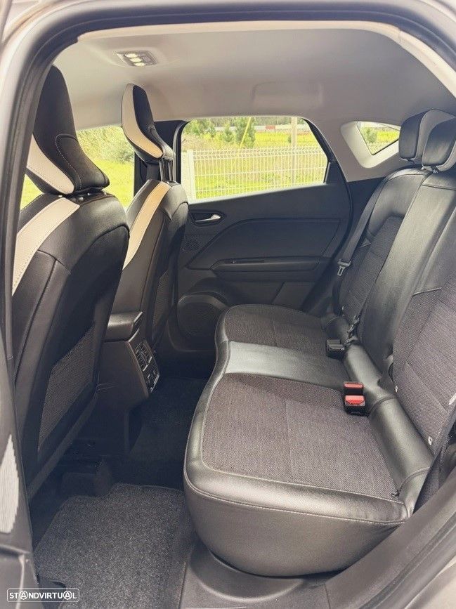 Renault Captur 1.0 TCe Techno - 21