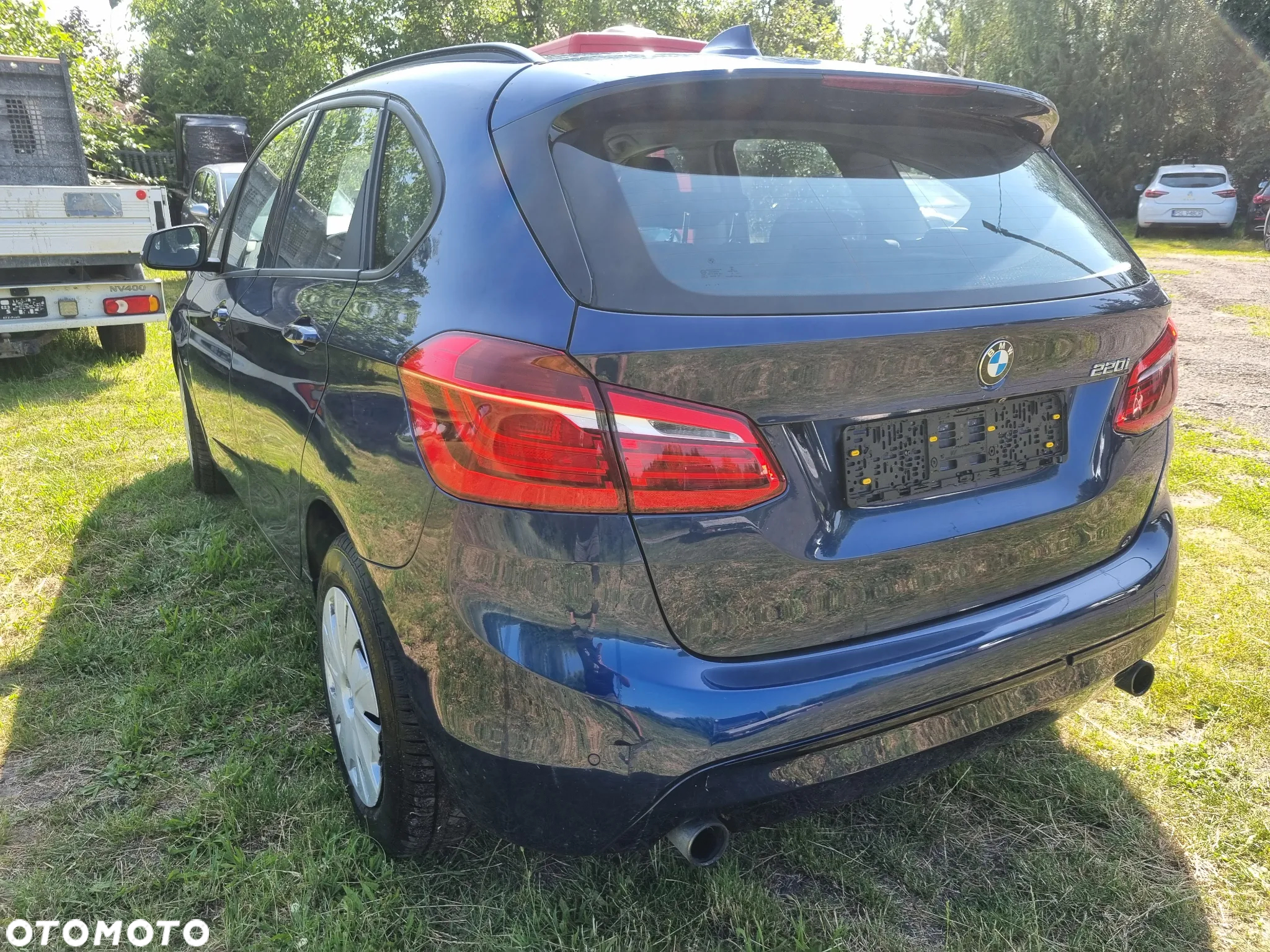 BMW Seria 2 220i Active Tourer Sport Line - 11