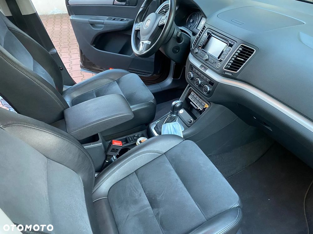 Volkswagen Sharan 2.0 TDI Highline DSG - 10