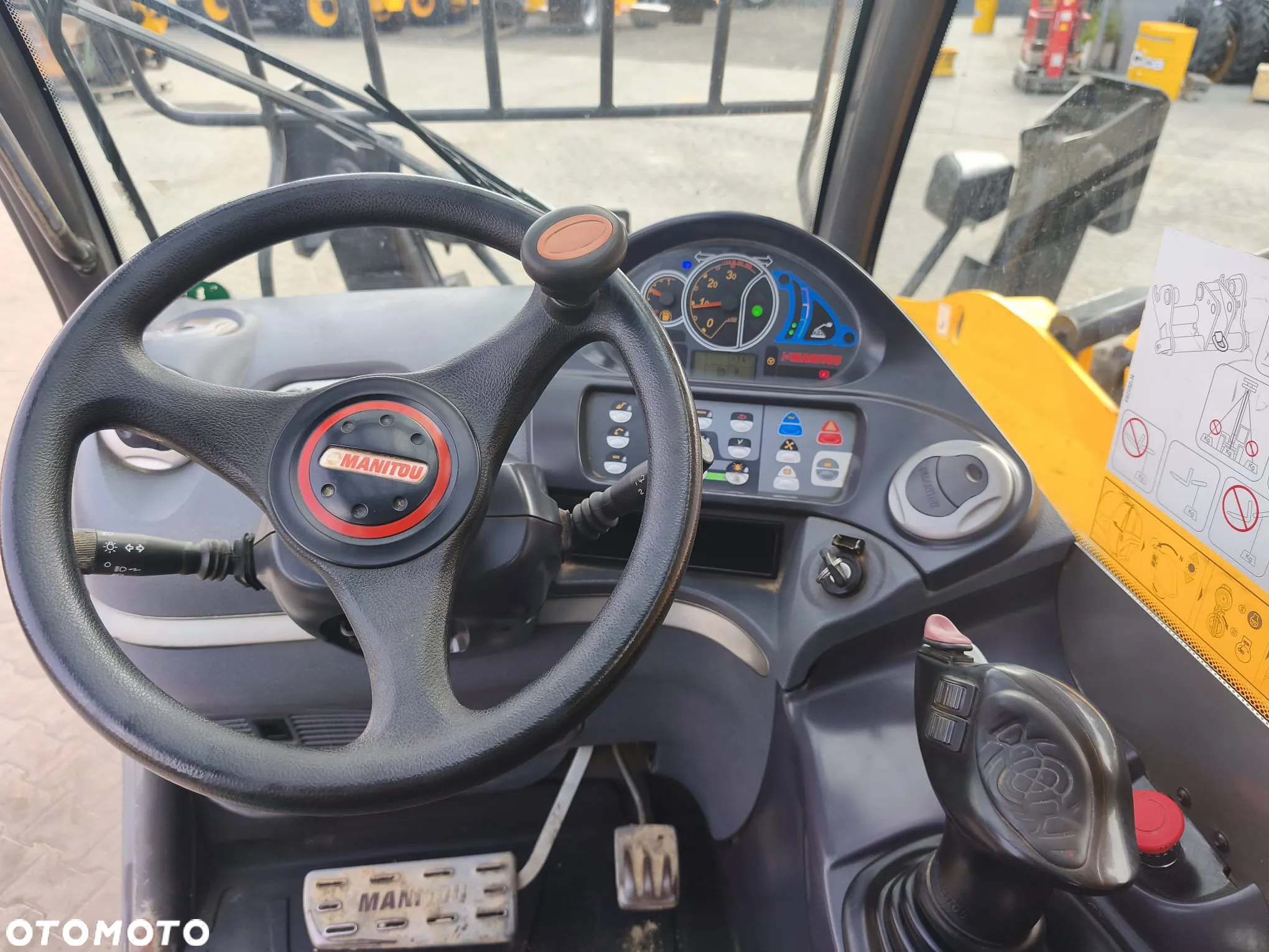 Manitou MT1440 - 8