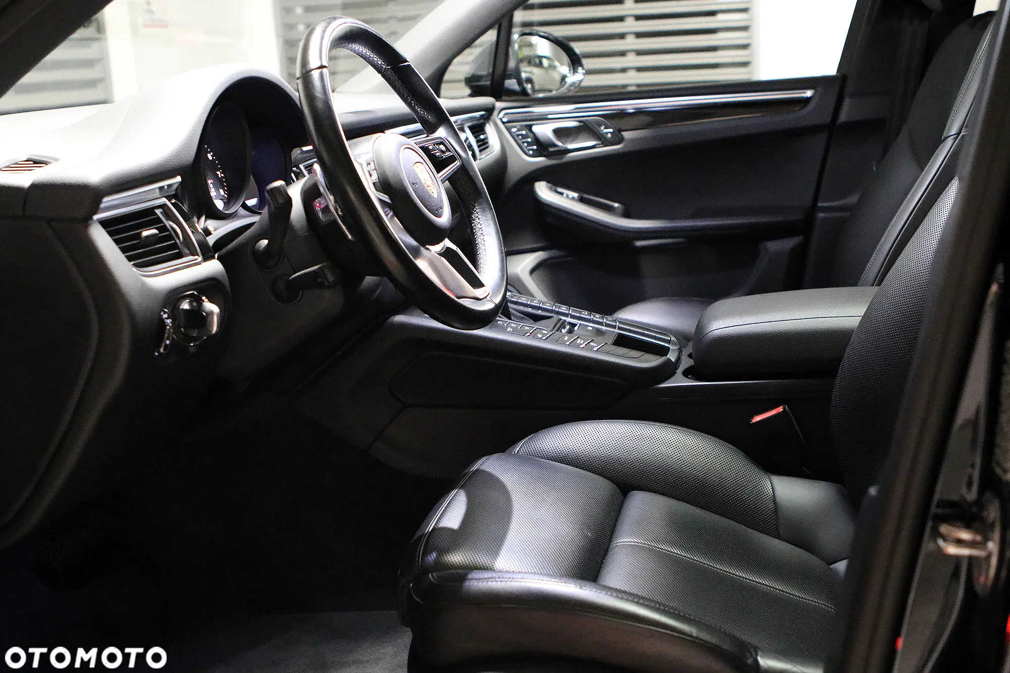 Porsche Macan S - 20