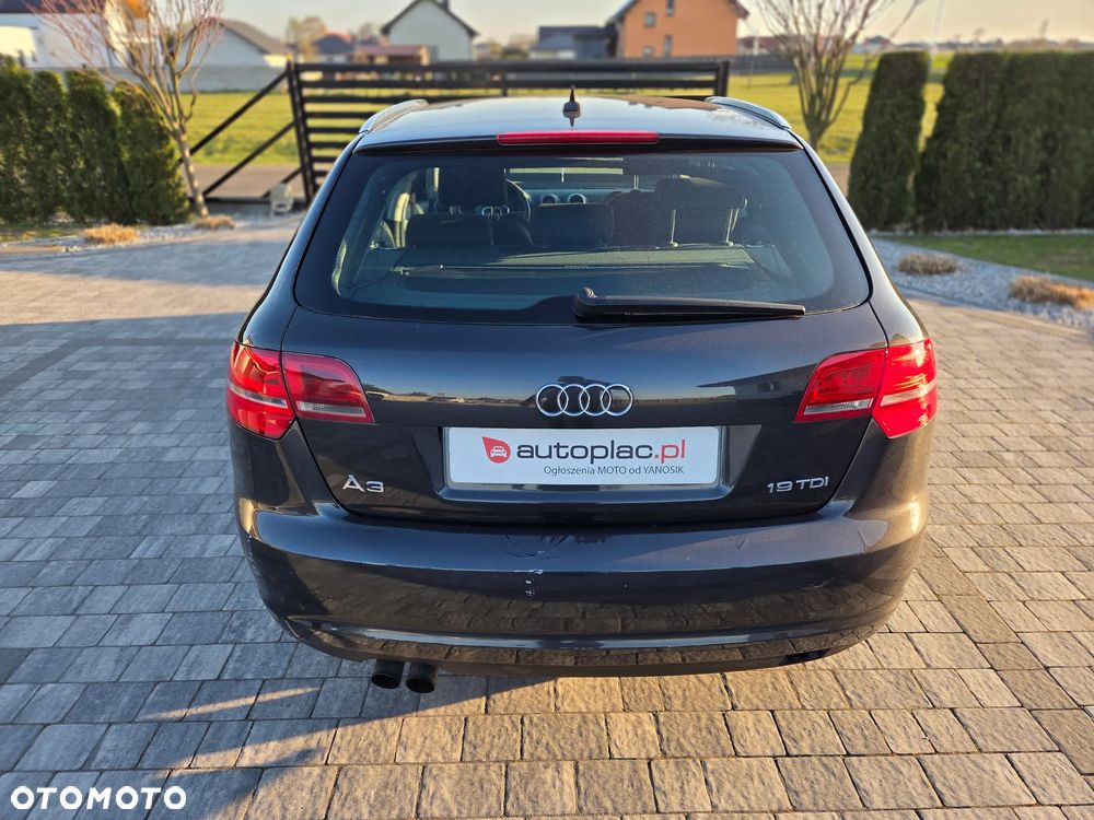 Audi A3 Sportback 1.9 TDI Attraction - 6