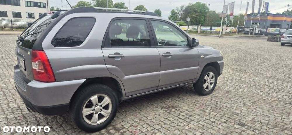Kia Sportage 2.0 Tour 2WD - 12