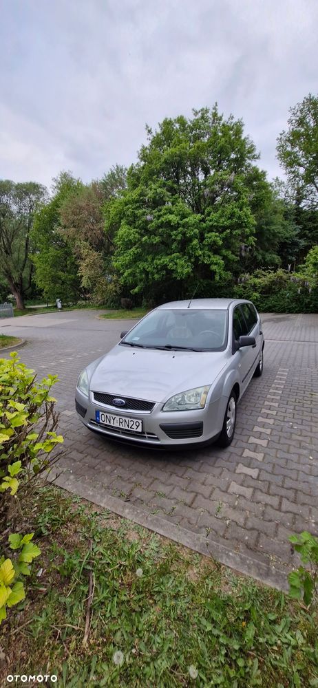 Ford Focus 1.6 TDCi DPF Ambiente - 1