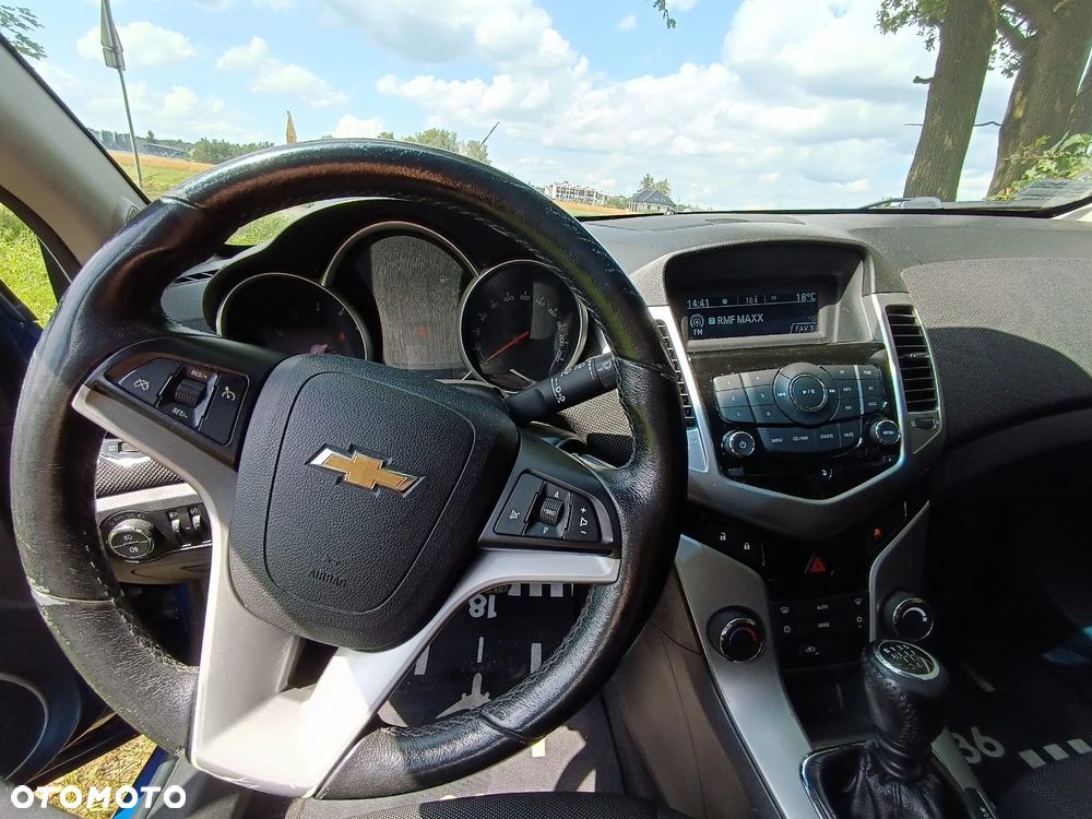 Chevrolet Cruze 1.8 LT+ - 7