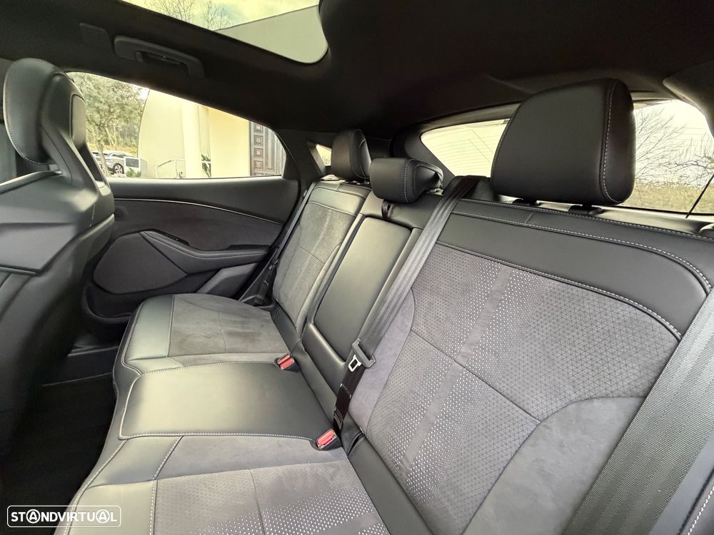 Ford Mustang Mach-E 98.7 kWh GT AWD - 41