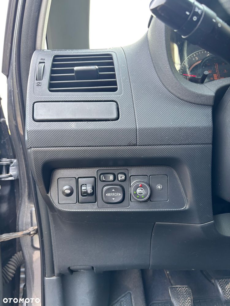 Toyota Auris - 10