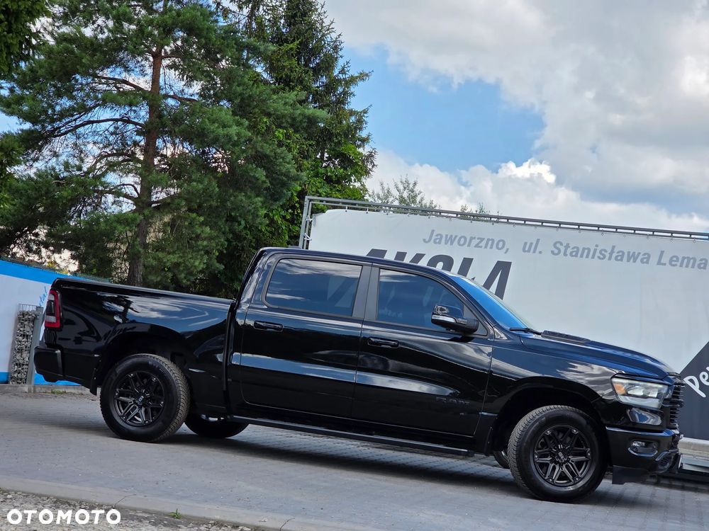 Dodge RAM 5.7 4x4 - 2
