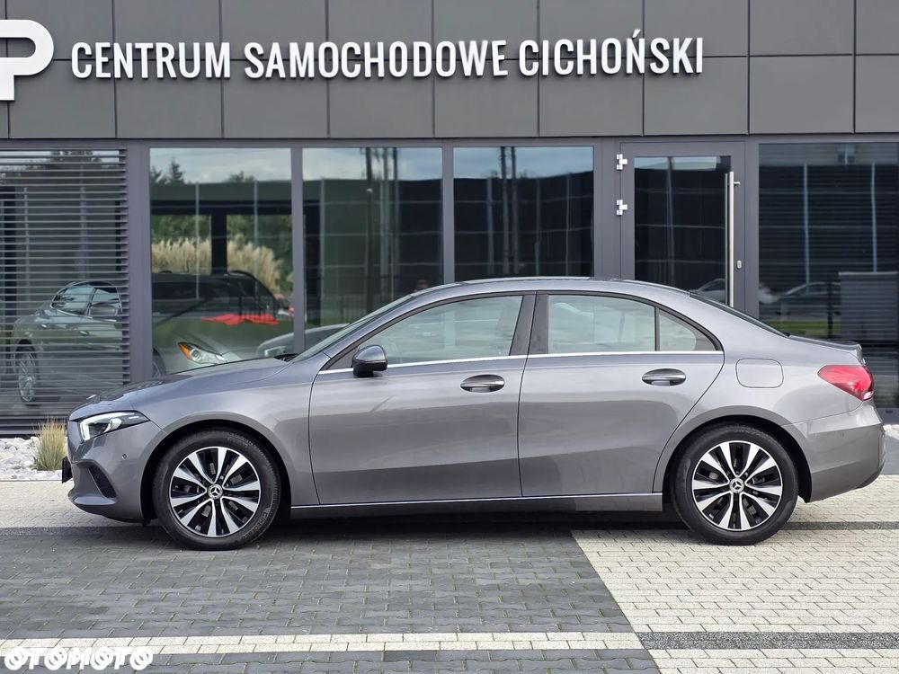 Mercedes-Benz Klasa A 180 Edycja specjalna 7G-DCT - 10