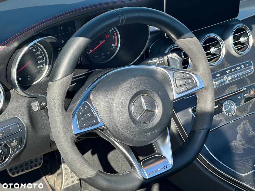 Mercedes-Benz Klasa C AMG 43 4-Matic - 22