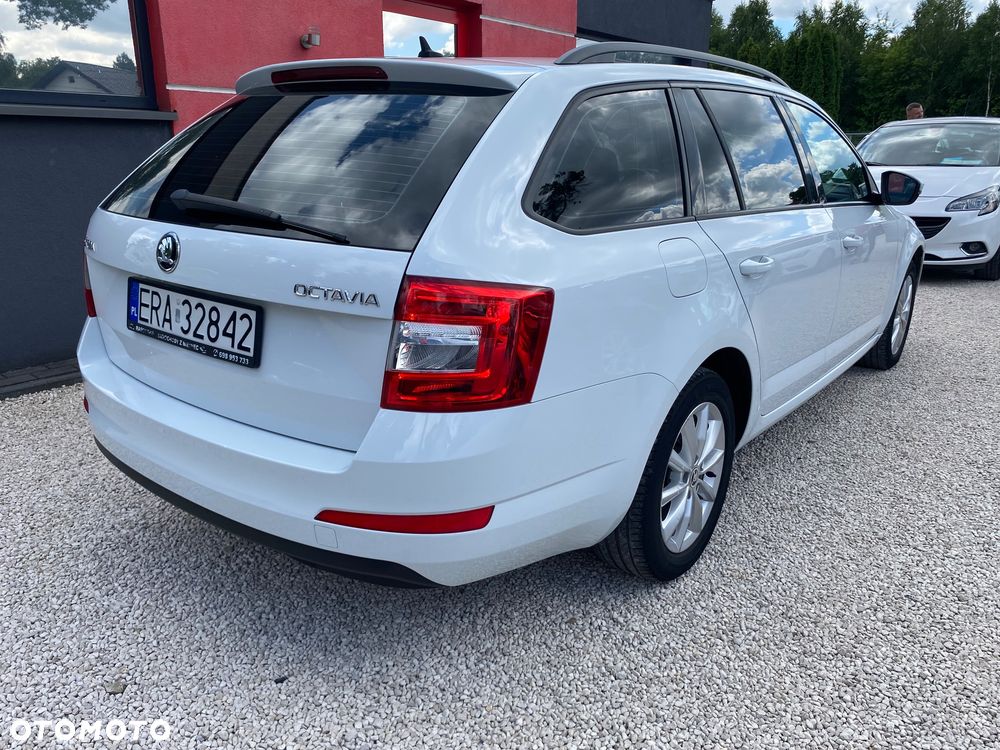 Skoda Octavia 1.6 TDI Ambition - 3