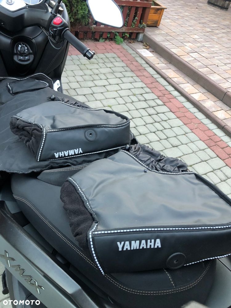 Yamaha X-max - 20