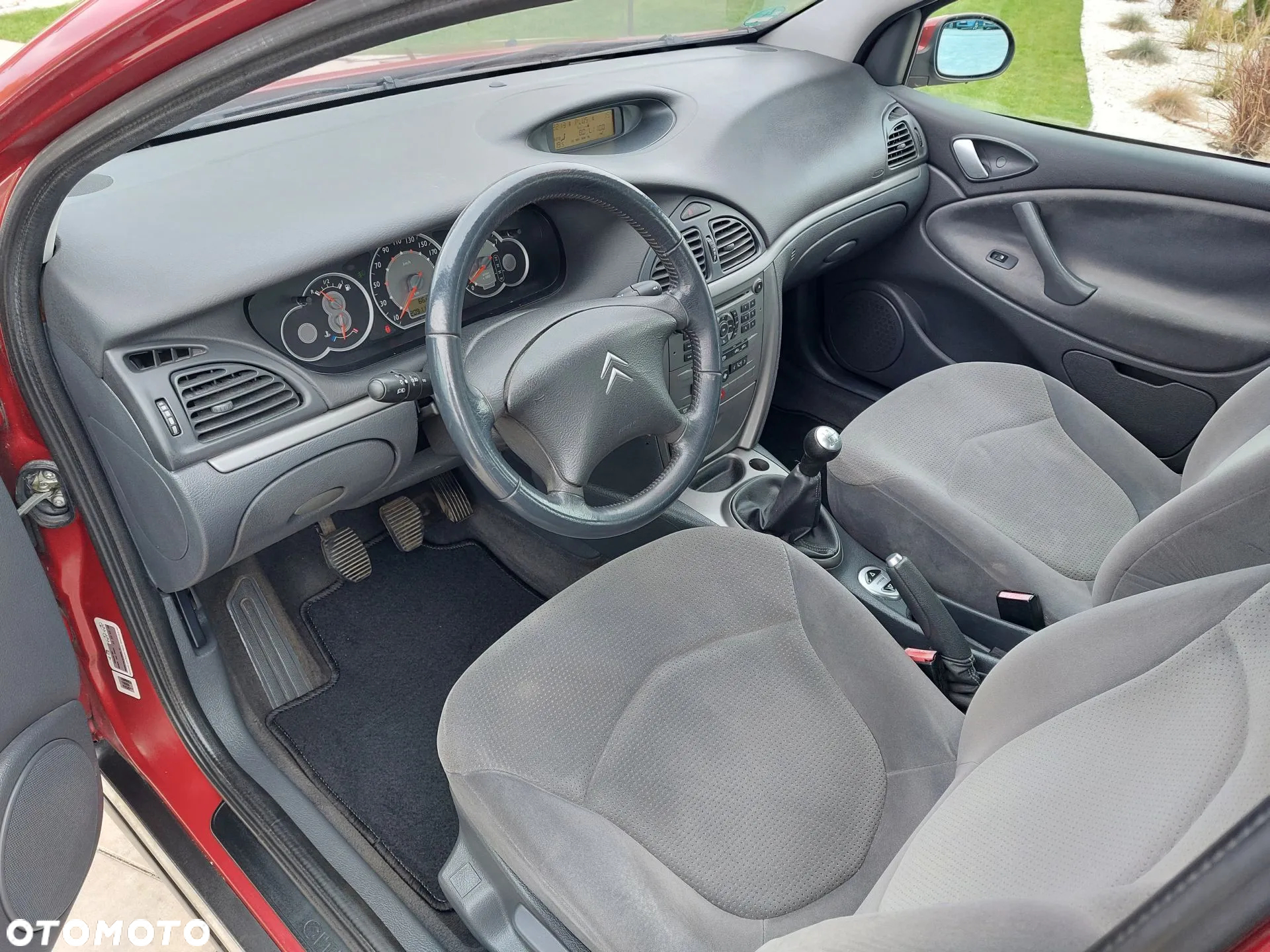 Citroën C5 II 1.8i 16V X - 36