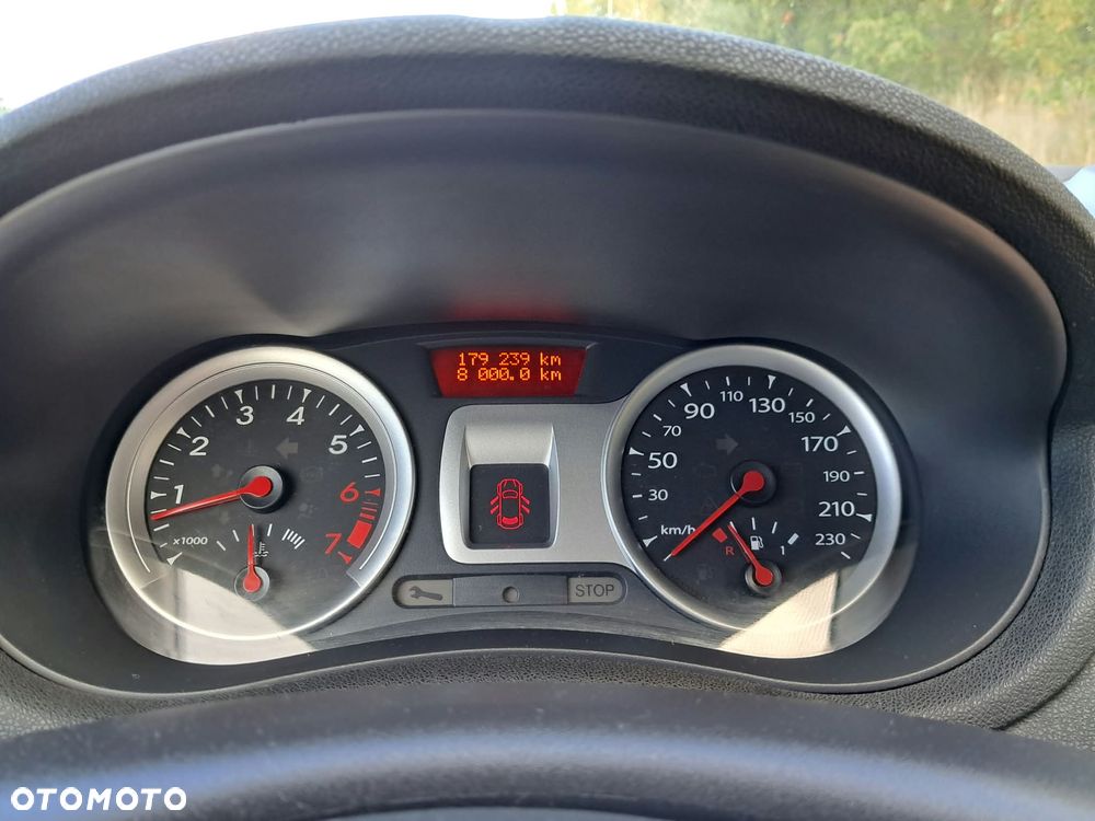 Renault Clio - 13