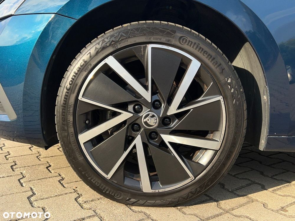 Skoda Octavia 2.0 TDI Style DSG - 33