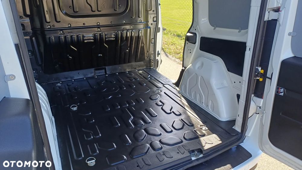 Fiat DOBLO - 14