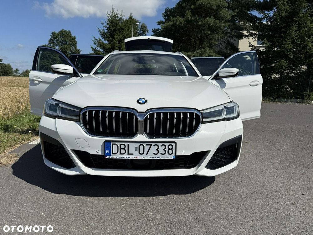 BMW Seria 5 530d mHEV M Sport sport - 28