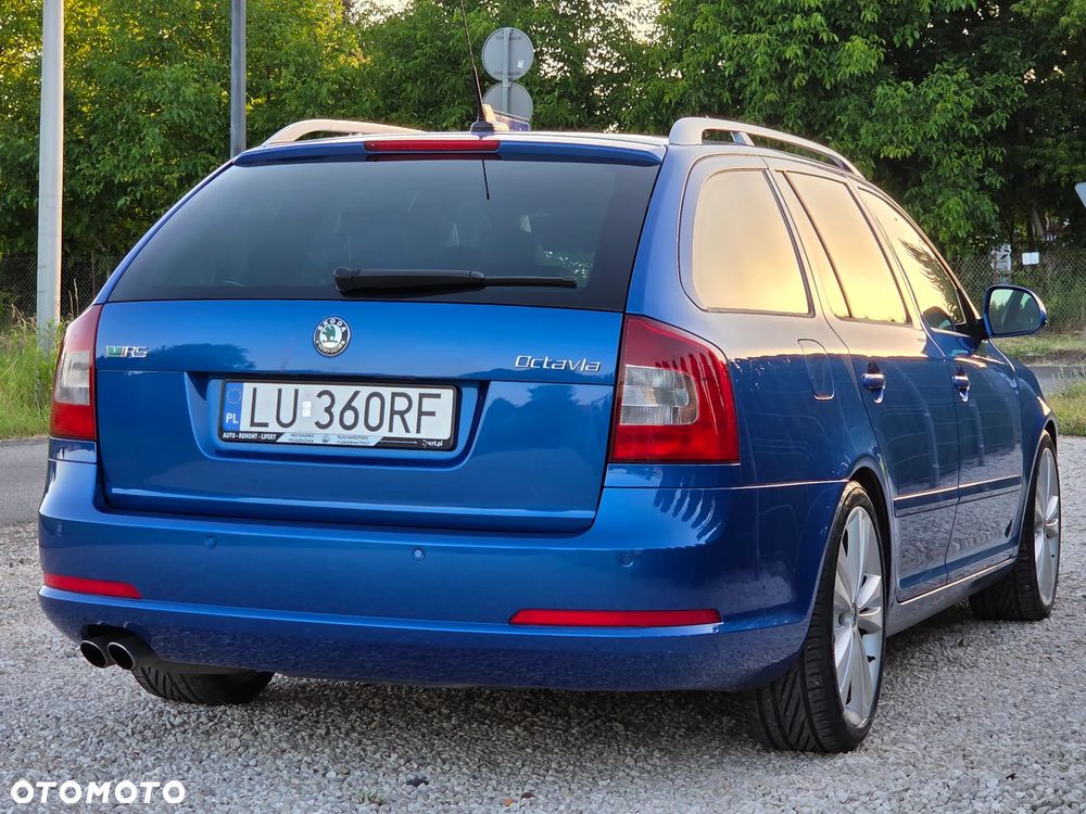 Skoda Octavia 2.0 TDI RS - 8
