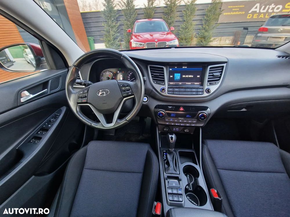 Hyundai Tucson blue 1.7 CRDi 2WD DCT Premium - 8