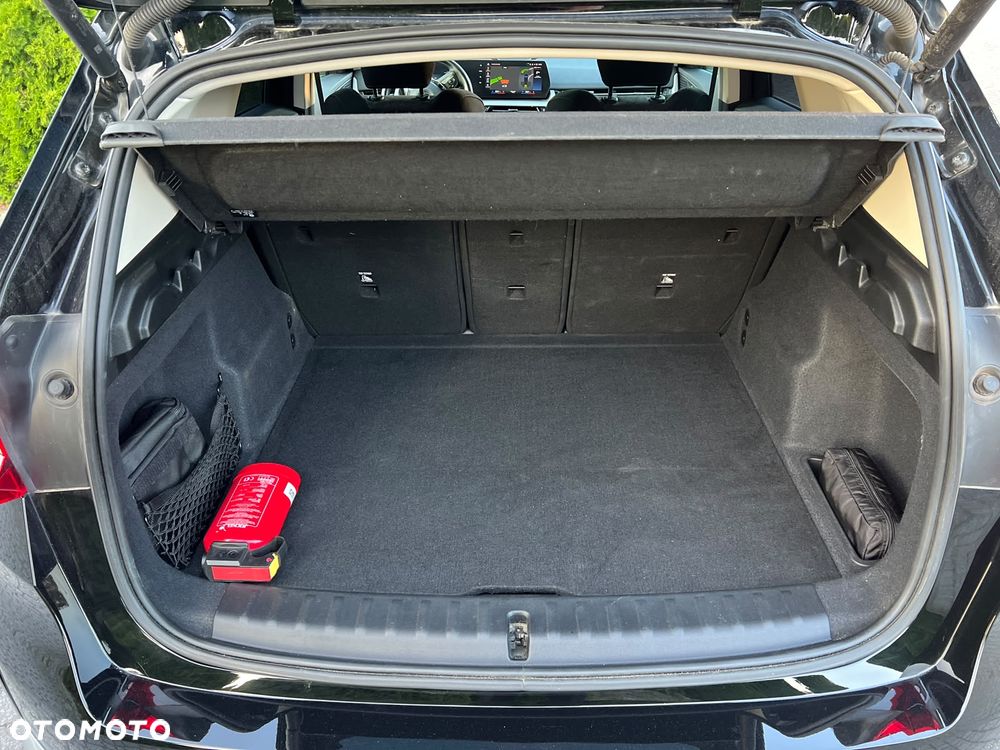BMW X1 sDrive18d sport - 37