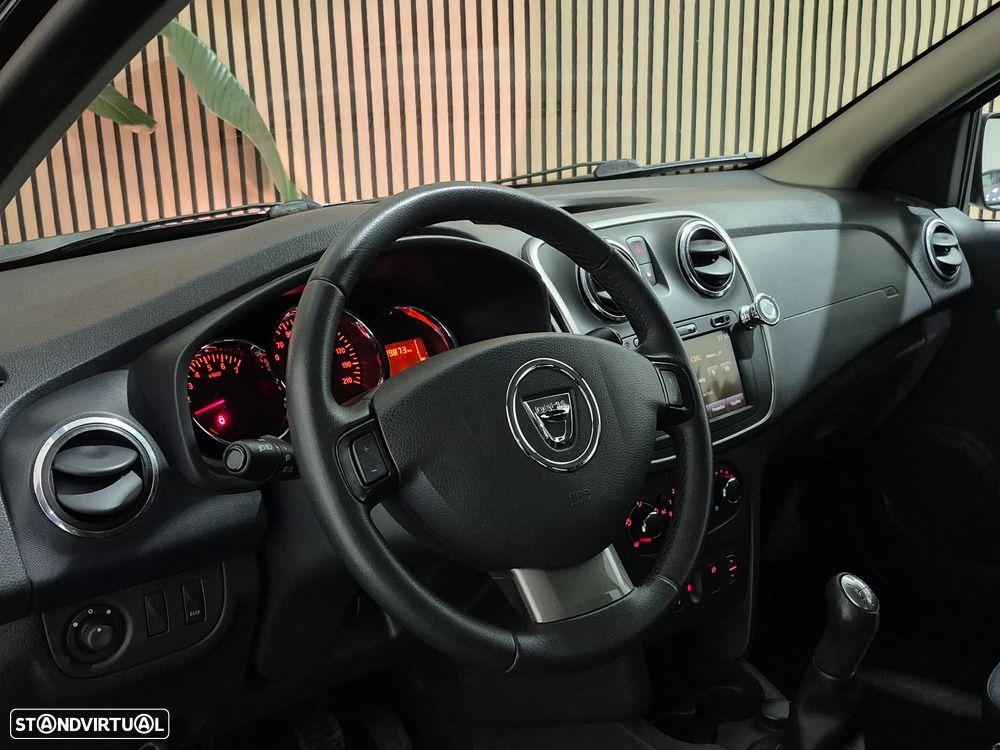 Dacia Sandero 0.9 TCe Stepway - 12