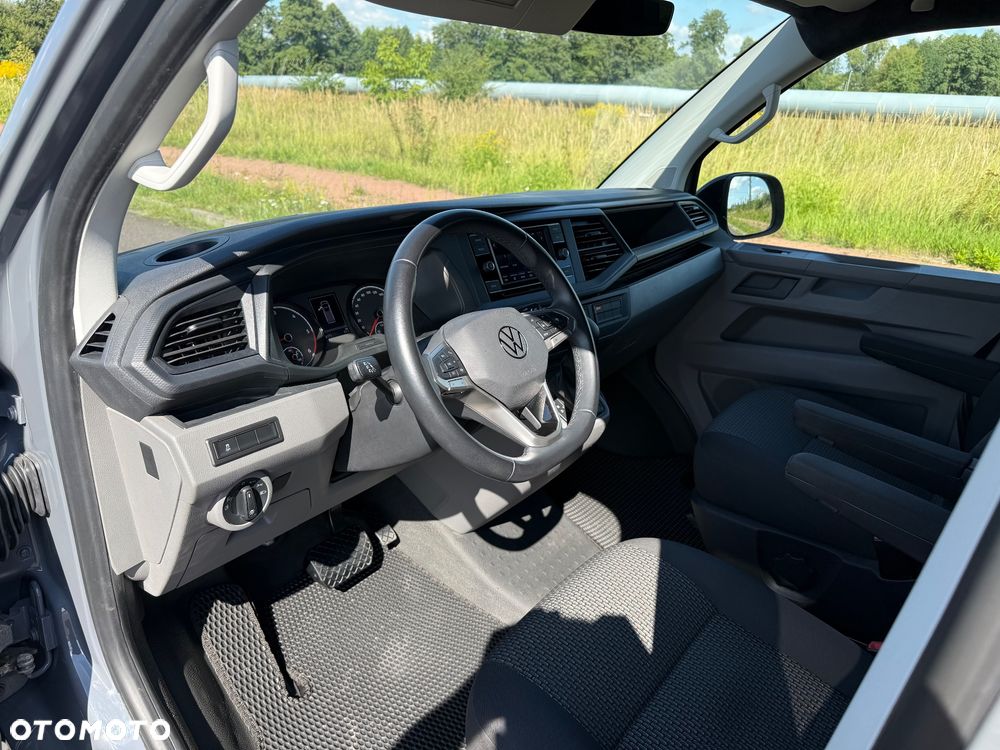 Volkswagen Transporter - 9