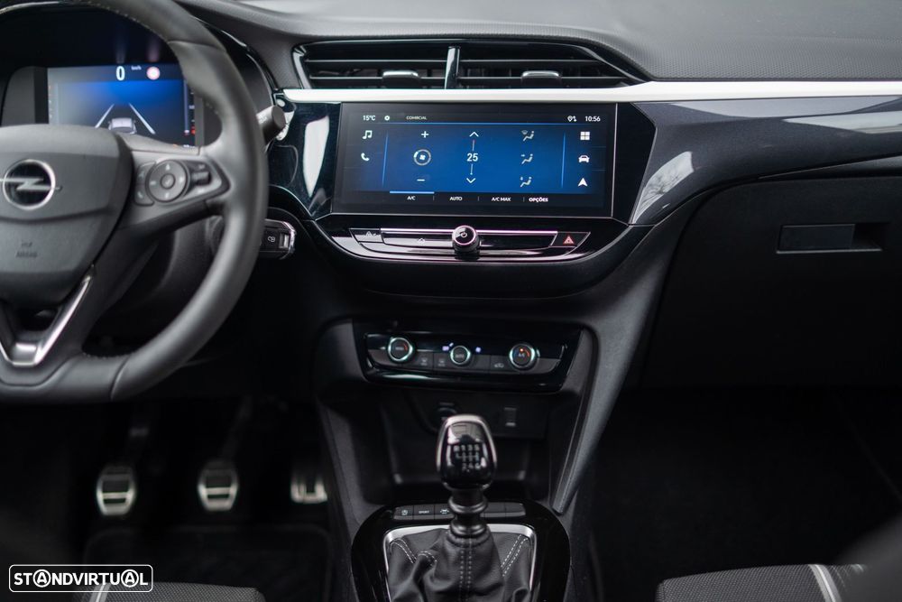 Opel Corsa 1.2 T GS - 15