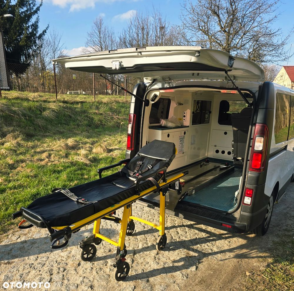 Opel Vivaro 1.6dci Karetka Ambulans Nosze - 11