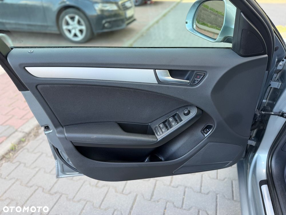 Audi A4 Limousine 1.8 TFSI multitronic S line Sportpaket - 20