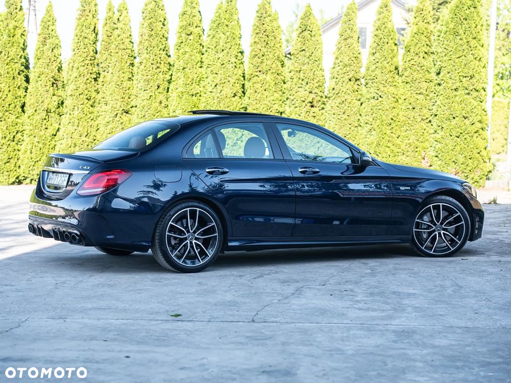 Mercedes-Benz Klasa C AMG 43 4Matic 9G-TRONIC - 14