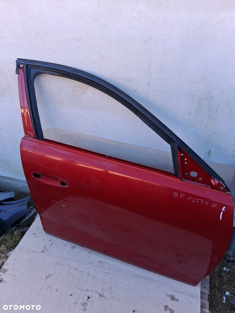 drzwi prawe przednie OPEL ASTRA VI L - 1