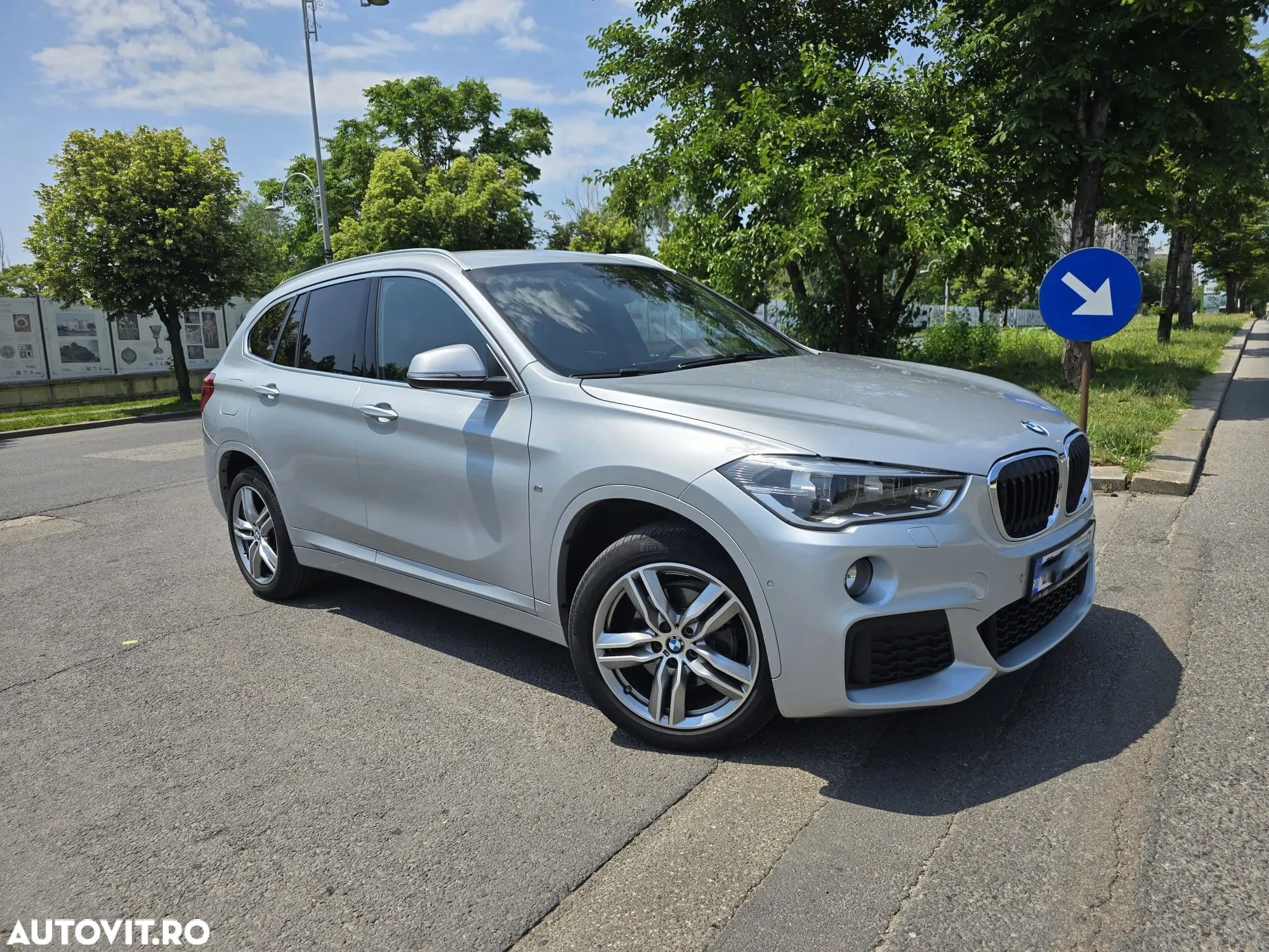 BMW X1 - 1