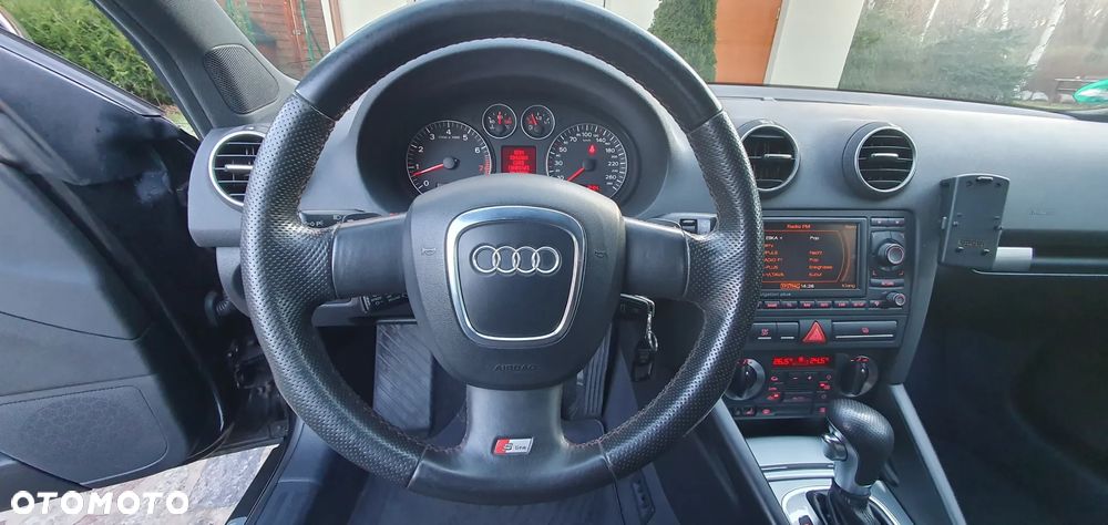 Audi A3 Sportback 3.2 quattro (DSG) S tronic S line Sportpaket plus - 22